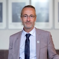  Prof. Dr. Christoph Schneider